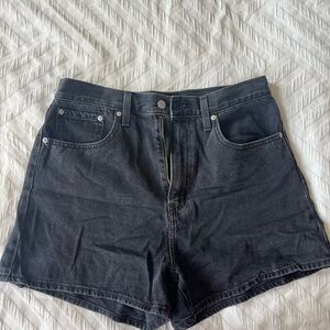 Levi’s High Loose Shorts